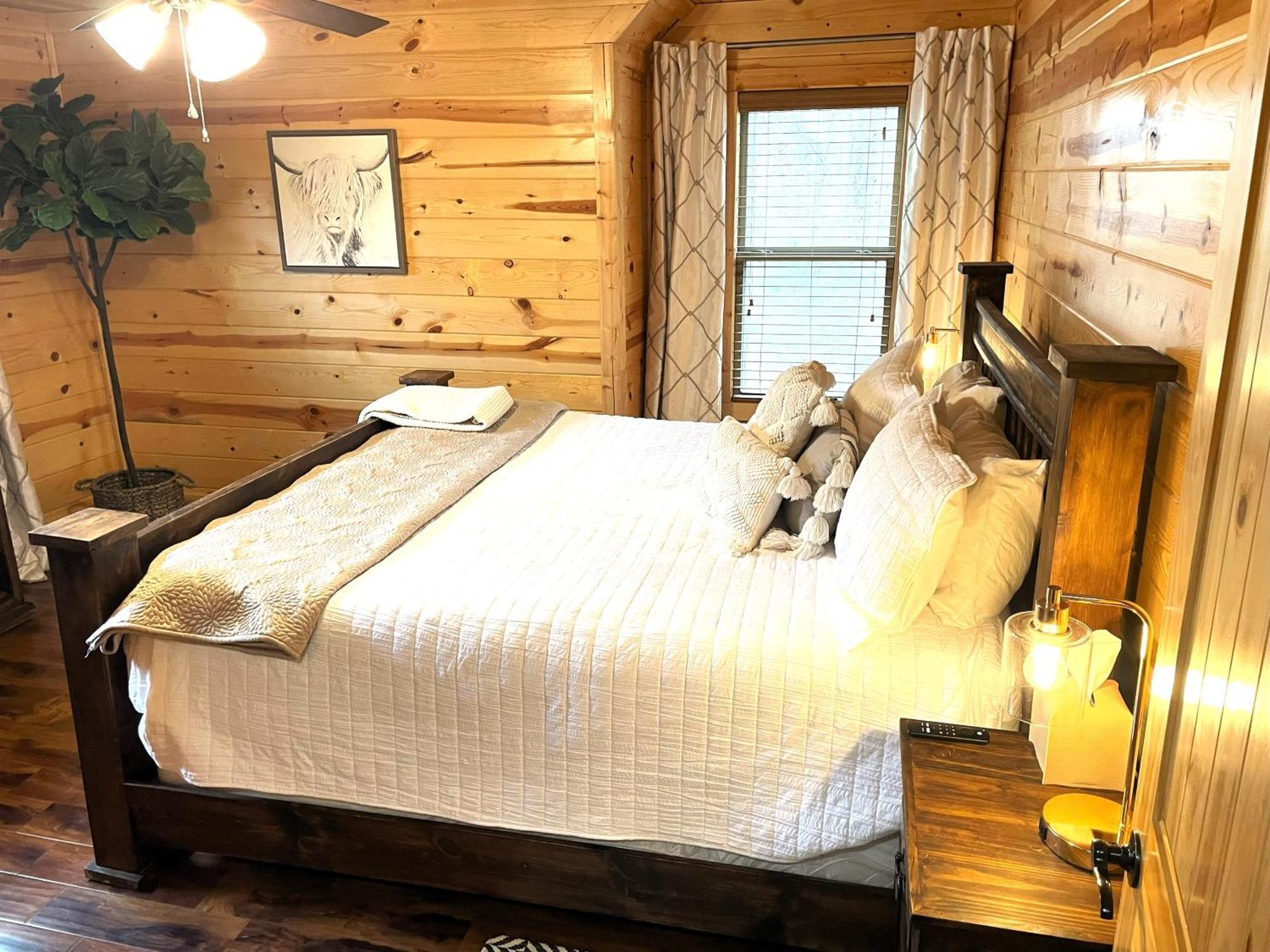 4Br/3Bth Family Cabin With A Hot Tub, Sleeps 14 Broken Bow Exterior foto